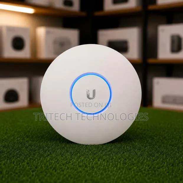 Ubiquiti Access Point U6 Pro · Photo 1