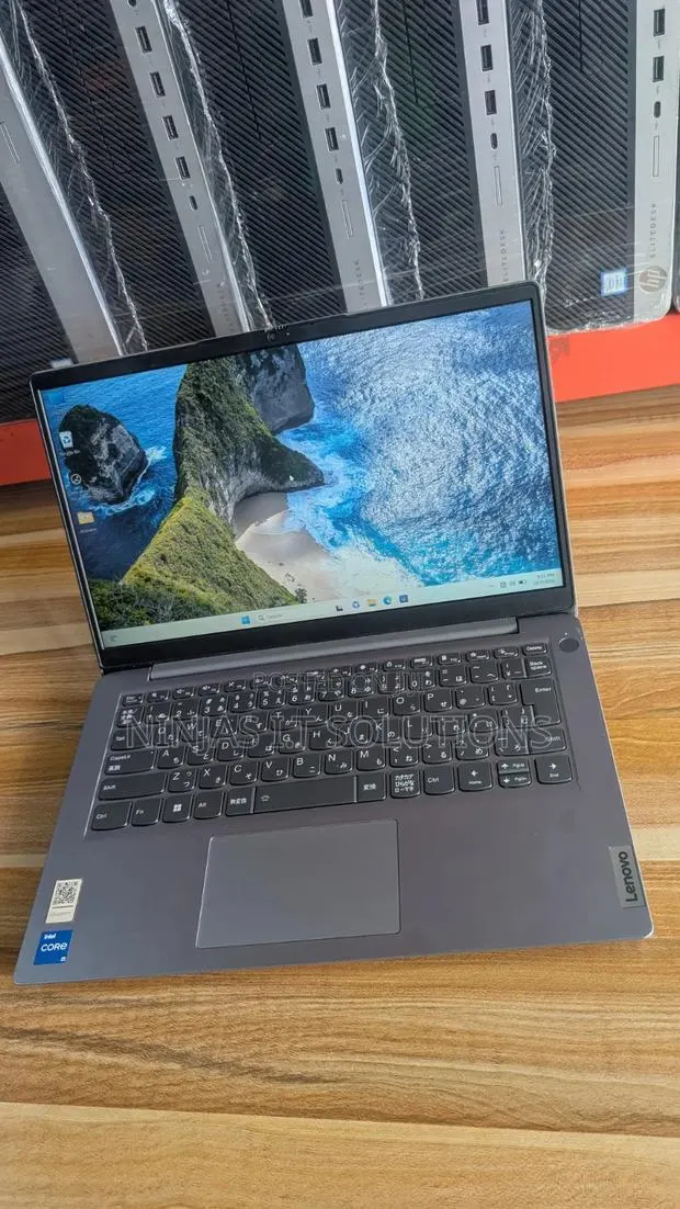 Laptop Lenovo Ideapad 3 8GB Intel Core i5 SSD 512GB · Photo 1