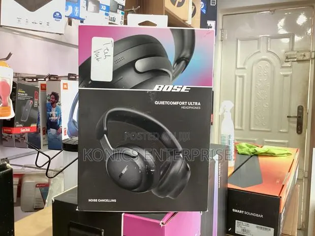 Bose Quietcomfort Ultra Bluetooth Headphones · Photo 1