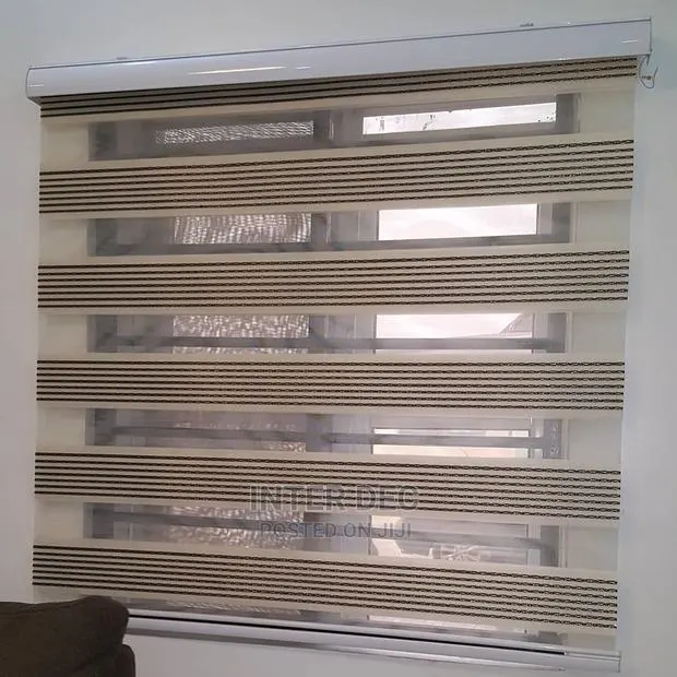 Installation Free Blinds Curtains · Photo 1