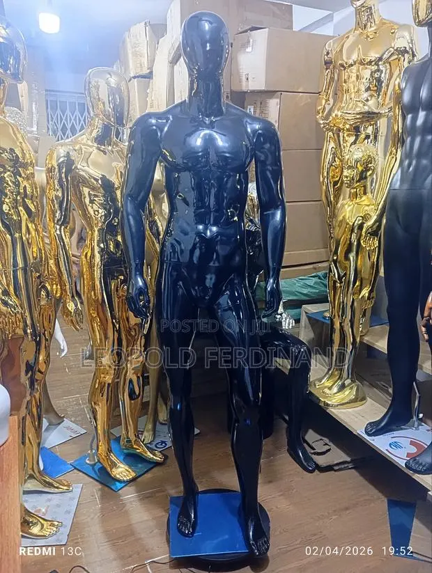 Black Male Mannequin · Photo 6
