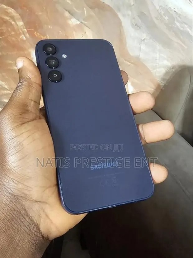 Samsung Galaxy A15 128 GB Black · Photo 1