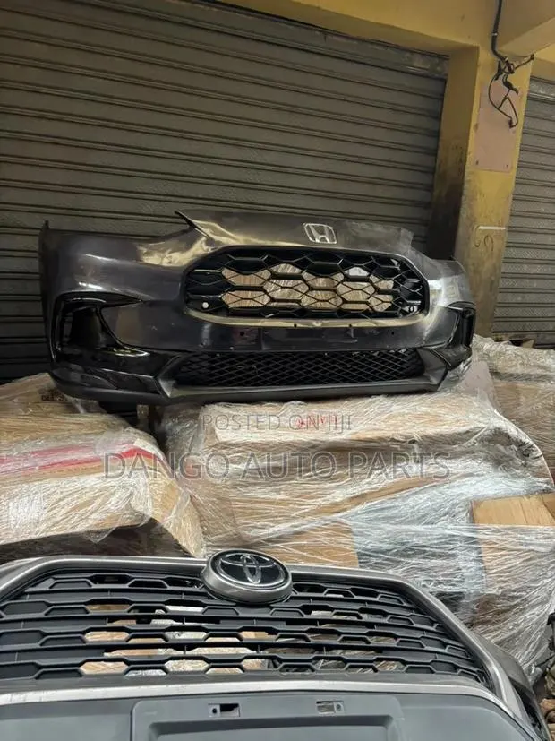 Honda HRV 2022-25 Front Bumper Complete · Photo 1