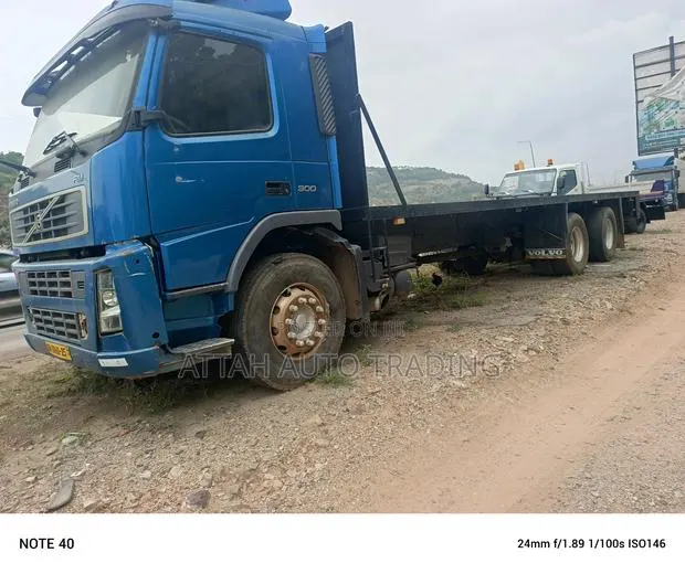 Volvo Trailer 2025 Reg · Photo 1