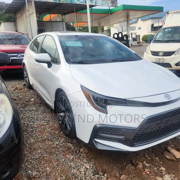 Toyota Corolla L 2020 White · Photo 1