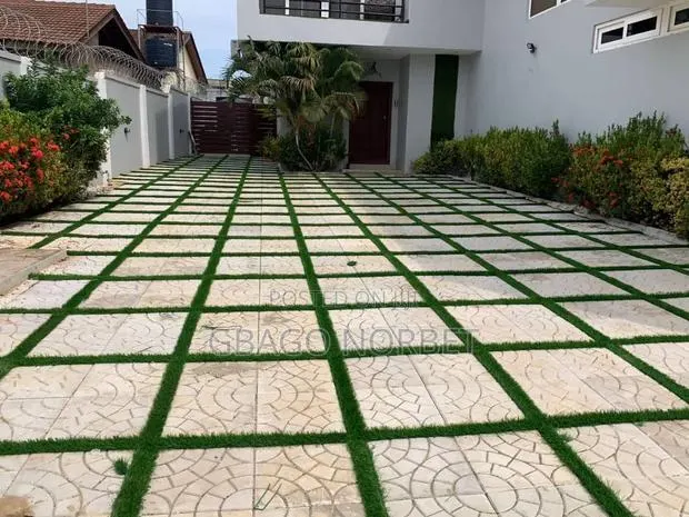Pavement Slabs · Photo 1