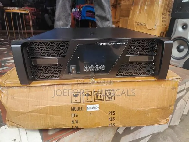 M Audio Amplifier In1 · Photo 1