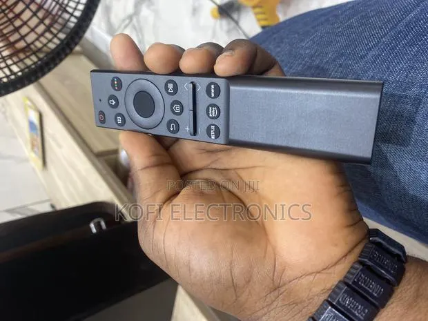 Experience Glorious Convenience Using Samsung Smart Remote Daily · Photo 1