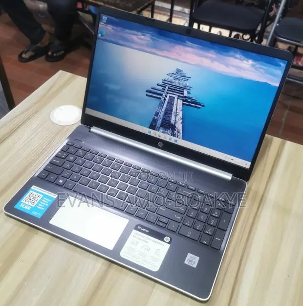 Laptop HP 15 8GB Intel Core i5 SSD 512GB · Photo 1