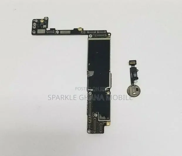 iPhone 8 Plus Motherboard · Photo 1