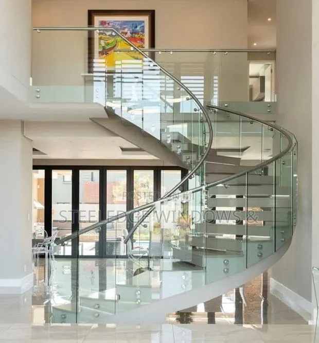 Balcony and Staircase Glass Design · Photo 1