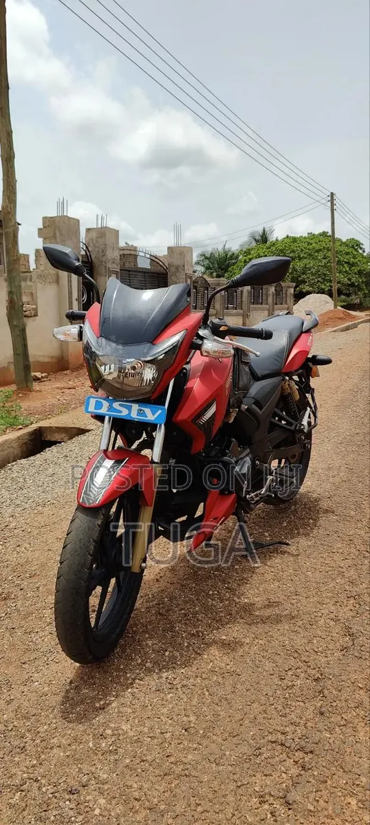 TVS Apache 180 RTR 2023 Red · Photo 1