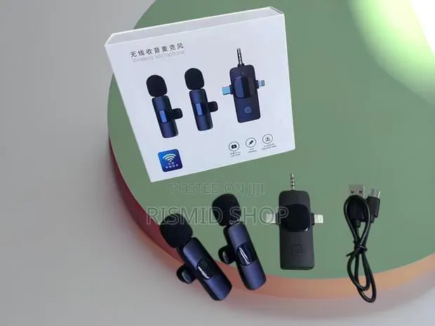 3-in-1 Rechargeable Wireless Microphone · Photo 1