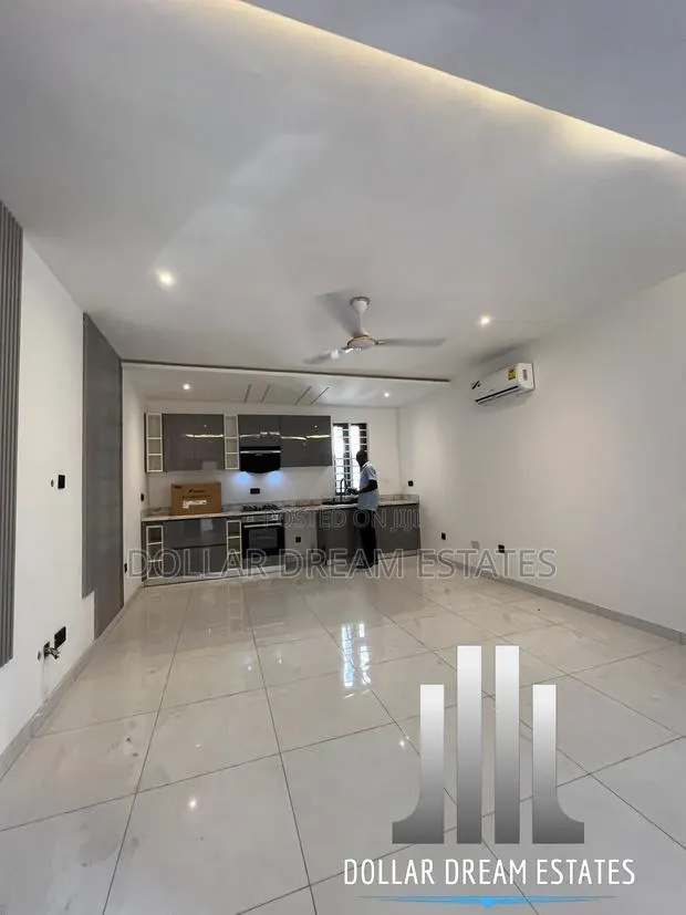 2bdrm Apartment in Adjiriganor for rent · Photo 1