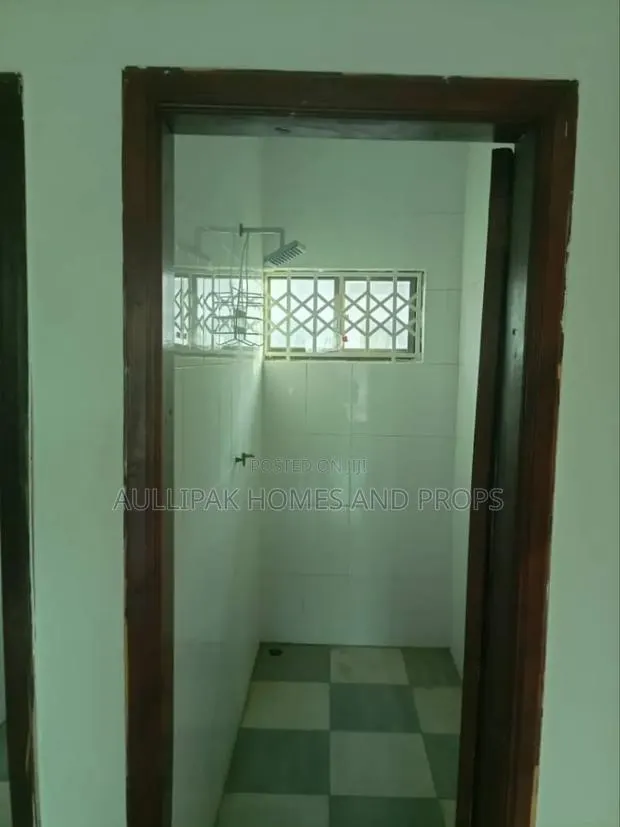 2bdrm House in Fair Heavens, Lake Side Estate for rent · Photo 1