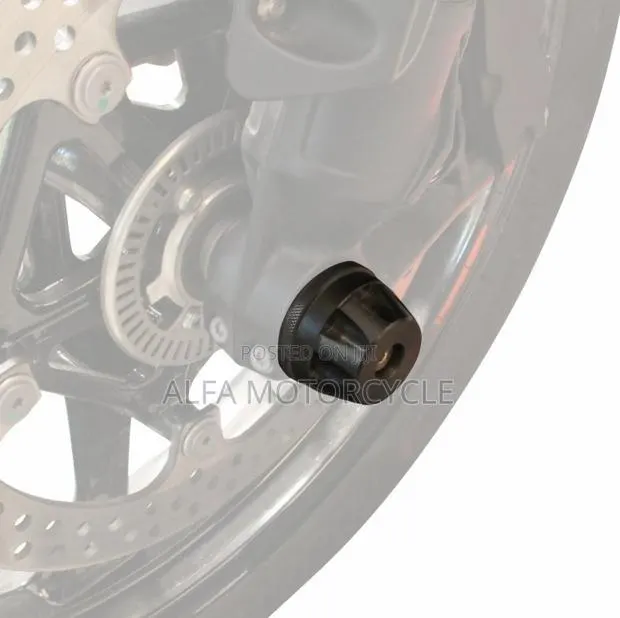 BMW R1200GS / R1250GS Front Axle Slider Protector · Photo 1