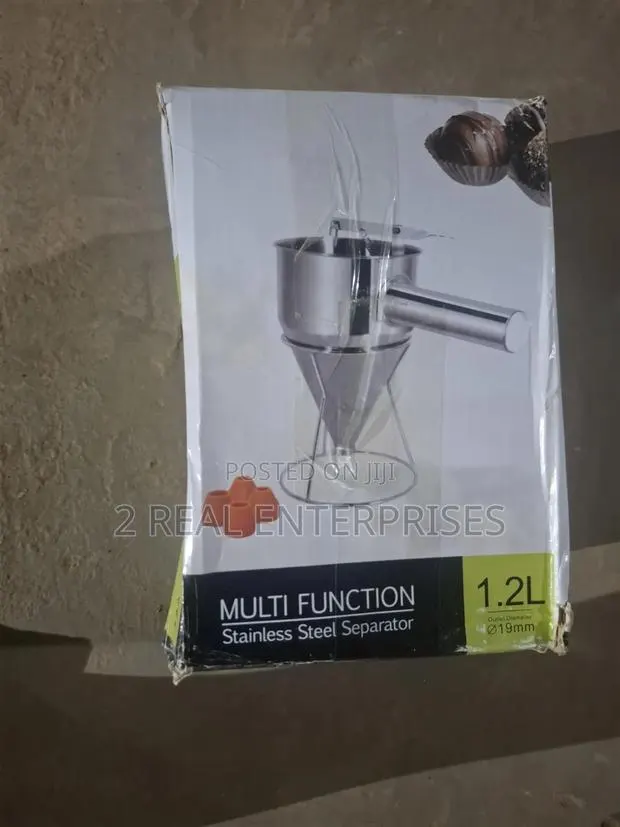 Multi-Function Steel Conical Piston Funnel Batter Separator 1.2L · Photo 1