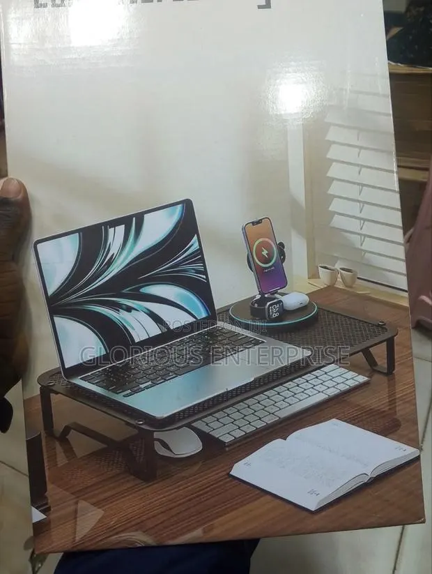 Laptop Stand · Photo 1