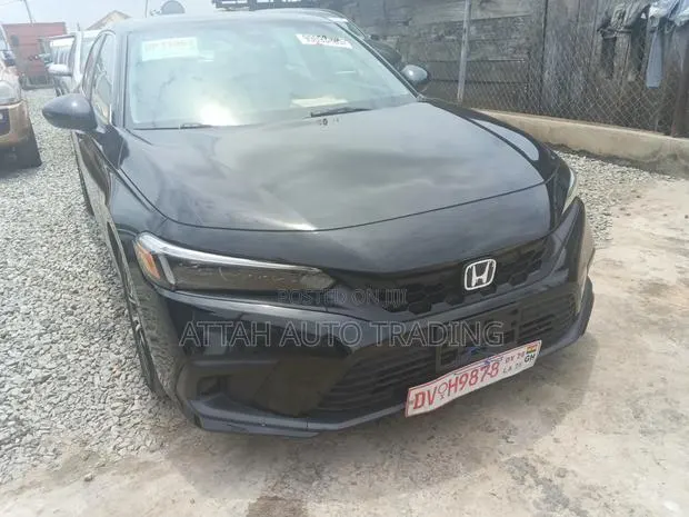 Honda Civic 2023 Black · Photo 2