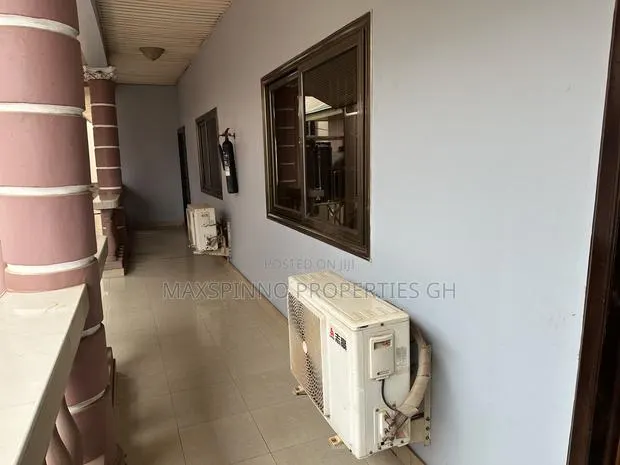 Furnished 4bdrm Apartment in Maxspinno Properties, American House · Photo 1