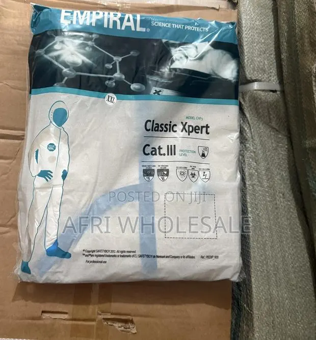 Disposable Overall Coverall Safety · Photo 1