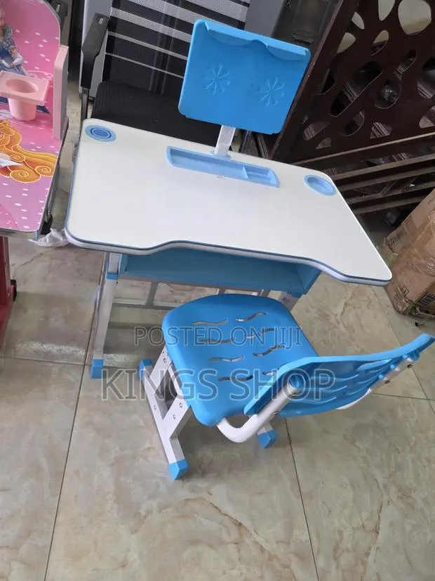 Children Study Table and Chair · Photo 1