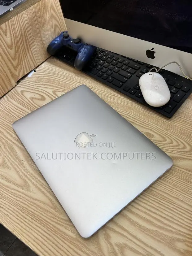 Laptop Apple MacBook Pro 2013 8GB Intel Core i7 SSD 512GB · Photo 1