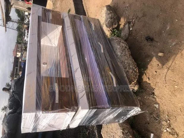 Led Light Tv Stand · Photo 1