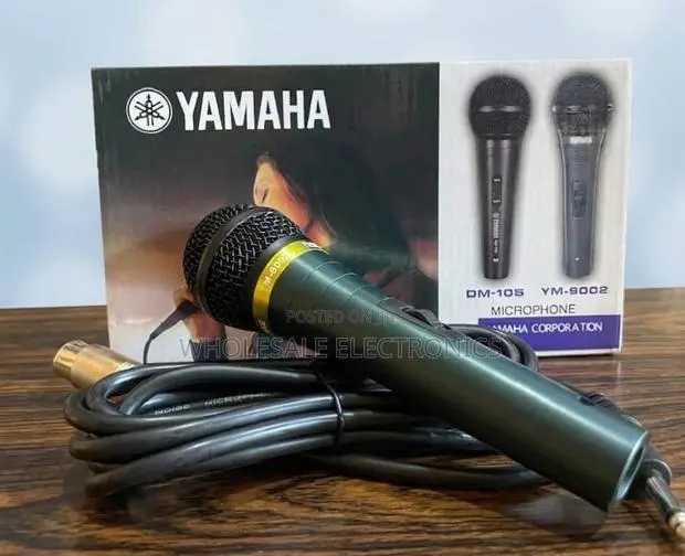 Yamaha Microphone · Photo 1