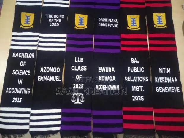 Sash Kente Scarf · Photo 1