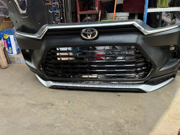 Front Bumper Highlander 2023-2024-2025 Grand · Photo 1