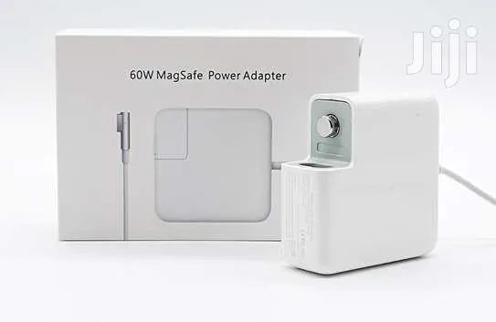 Macbook Pro Charger · Photo 1