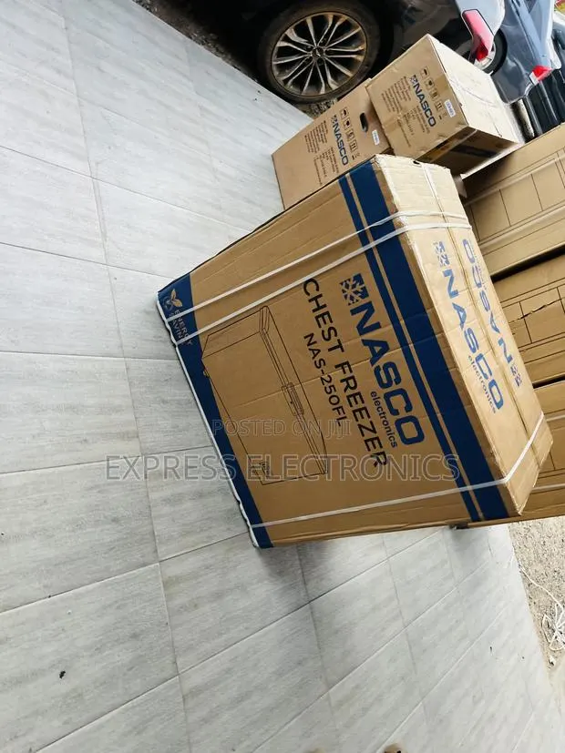 Ultra Modern Chest Nasco Single Door Freezer 200l · Photo 1