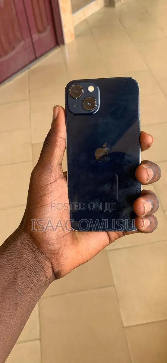 Apple iPhone 13 128 GB Blue · Photo 1