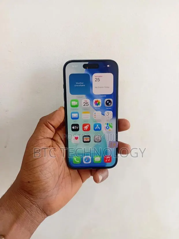 Apple iPhone 15 128 GB Black · Photo 1