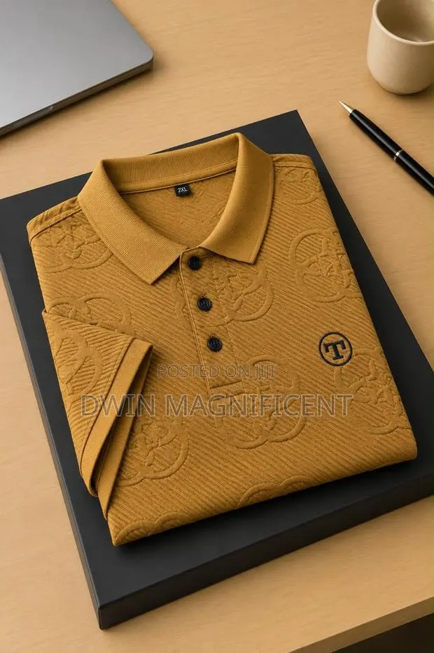 Hermes Club T Shirt · Photo 1