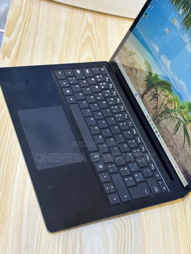 New Laptop Microsoft Surface Laptop 3 16GB Intel Core i7 SSD 512GB · Photo 1