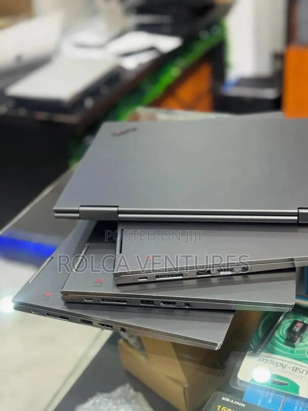 Laptop Lenovo ThinkPad X1 Yoga 16GB Intel Core i7 SSD 256GB · Photo 1