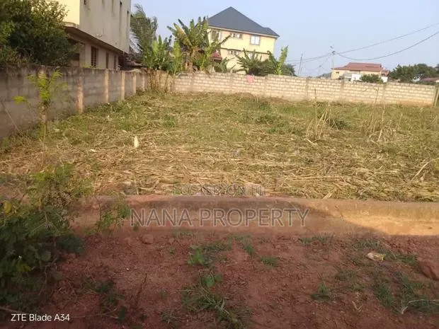 Half Plot of Land for Sale Located at Oyibi Saasabi Junction · Photo 1