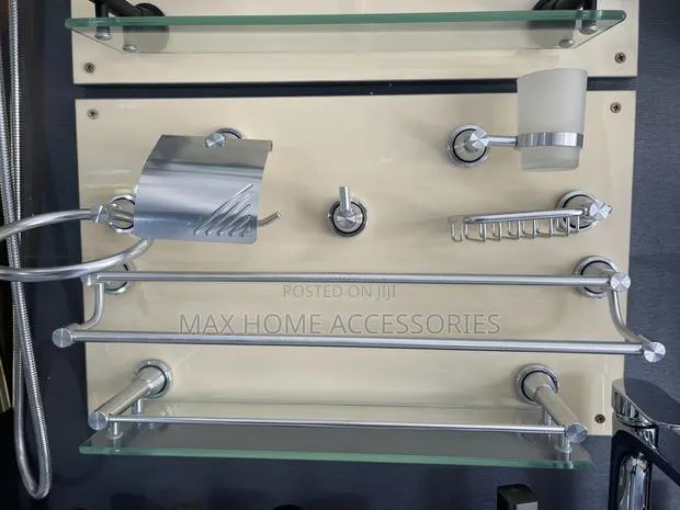 Bathroom Accessories · Photo 1