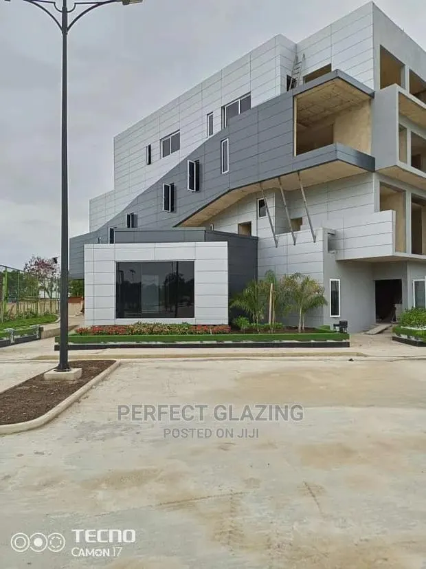 Alucobond Title · Photo 1