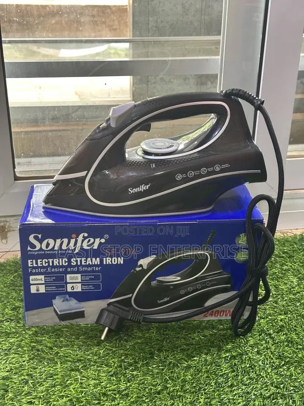 Quality and Classic Steam Iron · Photo 1