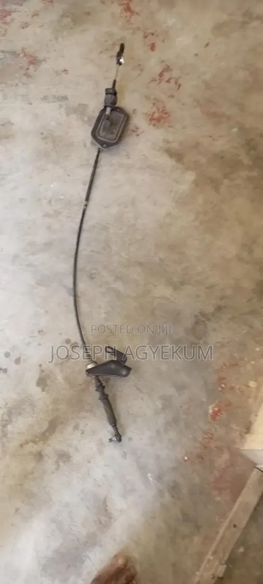 Toyota Vitz Automatic Transmission Cable · Photo 1