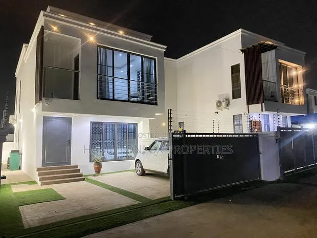 Furnished 3bdrm House in School Junction for sale · Photo 1
