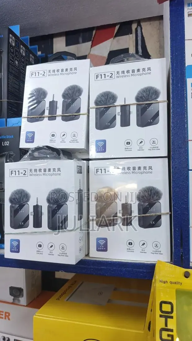 F11-2/ F15-2 Wireless Microphone 3 In1 · Photo 1