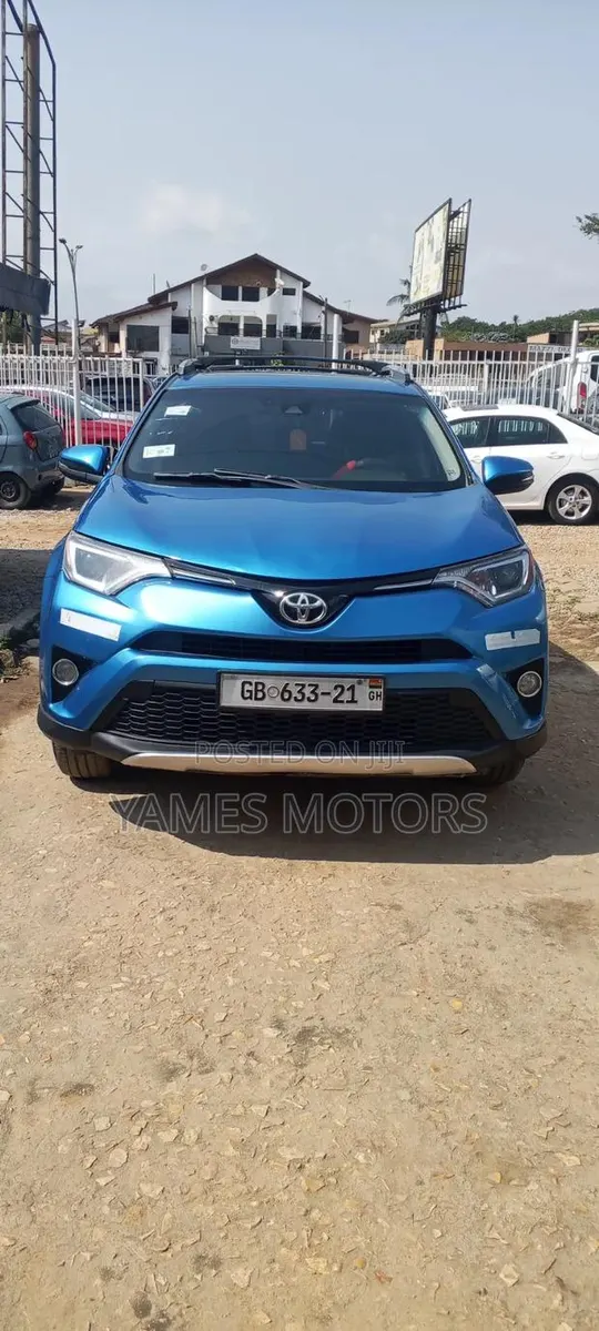 Toyota RAV4 XLE AWD (2.5L 4cyl 6A) 2017 Blue · Photo 1