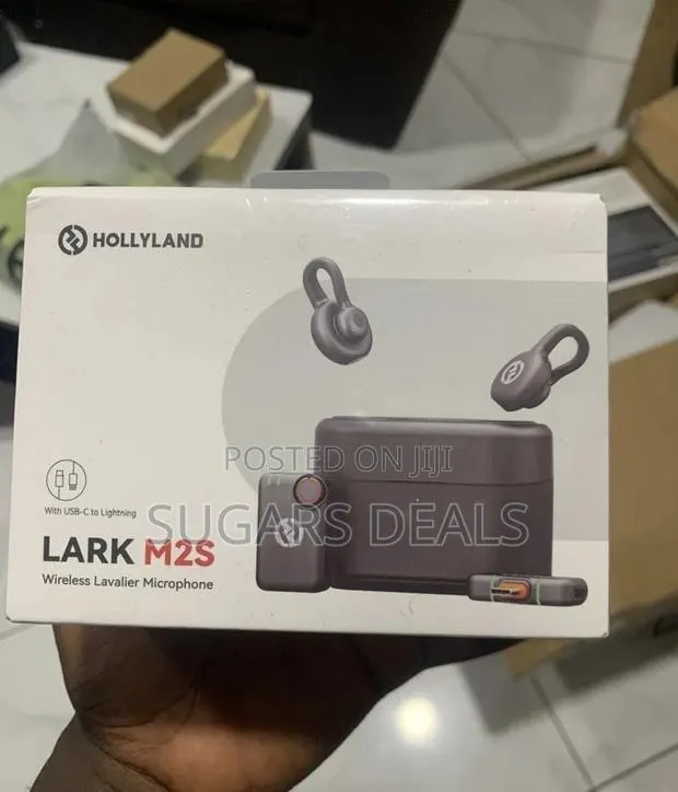 Hollyland Lark M2s Wireless Microphone · Photo 1