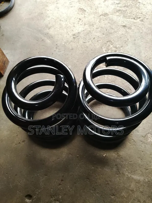 Toyota Hiace Coiling Spring Brand New · Photo 1