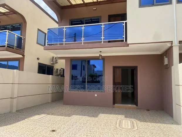 3bdrm Duplex in Oyarifa for rent · Photo 1