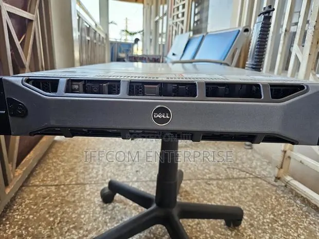 New Server Dell PowerEdge R730 64GB Intel Xeon HDD 4T · Photo 1
